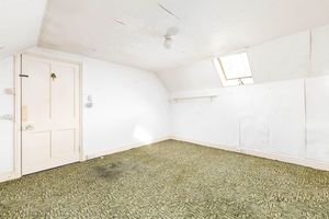 Photo 16- click for photo gallery